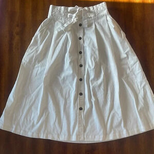 Gianni Bini white A-Line skirt